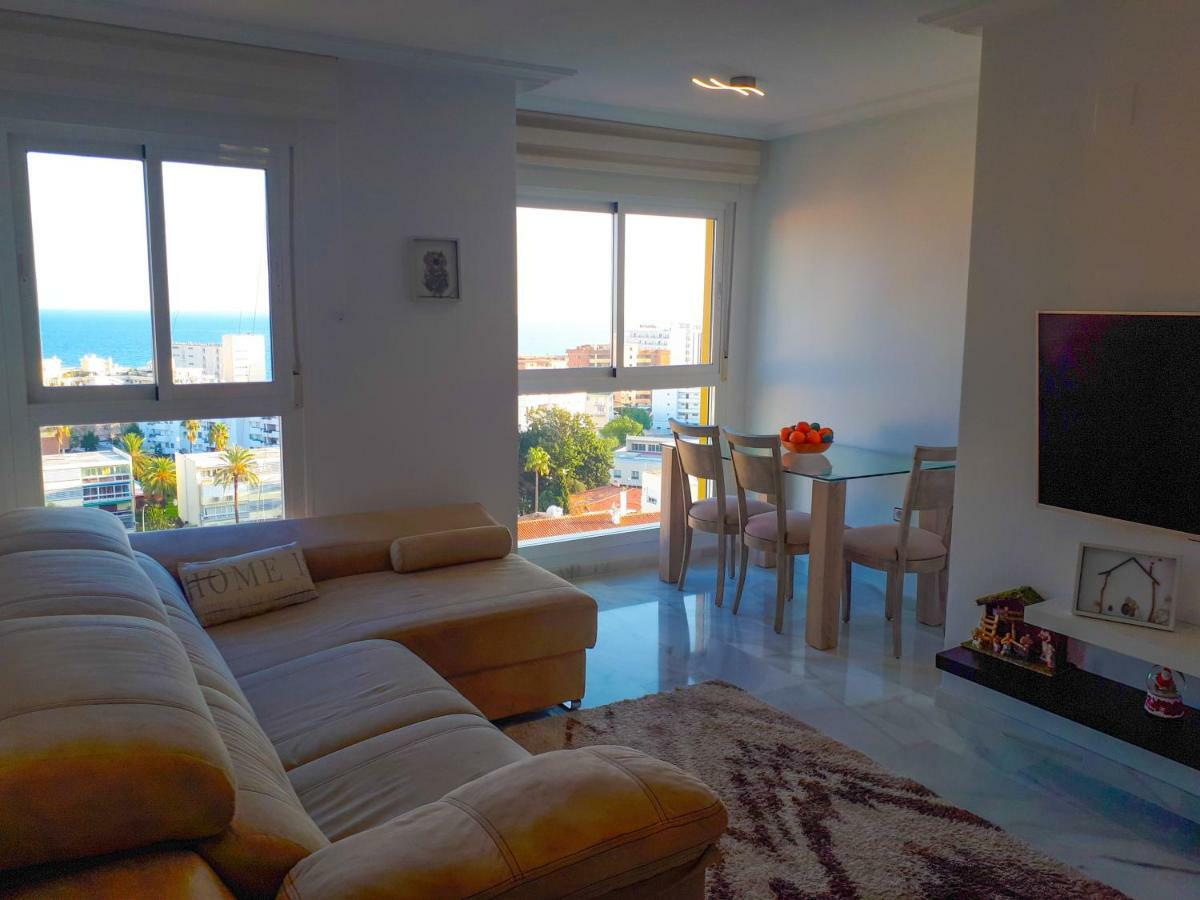 Appartement Atico Duplex Con Vistas Al Mar. Dos Plazas De Garaje à Torremolinos Extérieur photo
